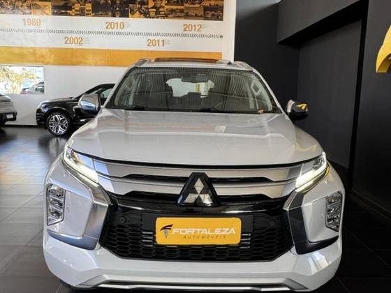 MITSUBISHI PAJERO SPORT 2.4 16V MIVEC TURBO DIESEL HPE AWD AUTOMÁTICO